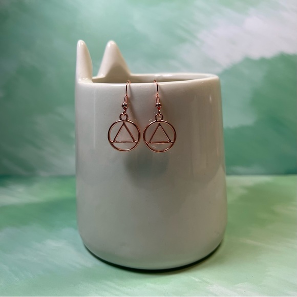 ALCOHOLICS ANONYMOUS SYMBOL EARRINGS BE PROUD OF YOUR RECOVERY - Picture 3 of 5